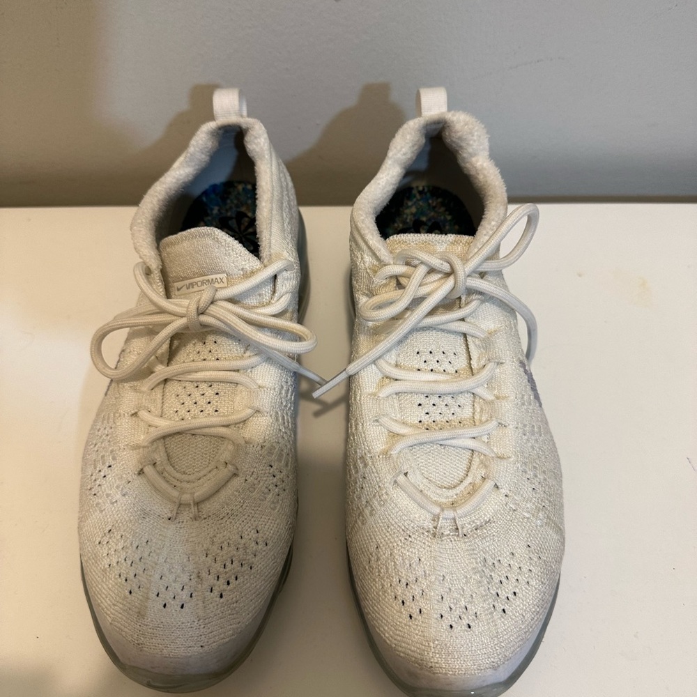 Women’s white Vapormax 2023 Flyknit.